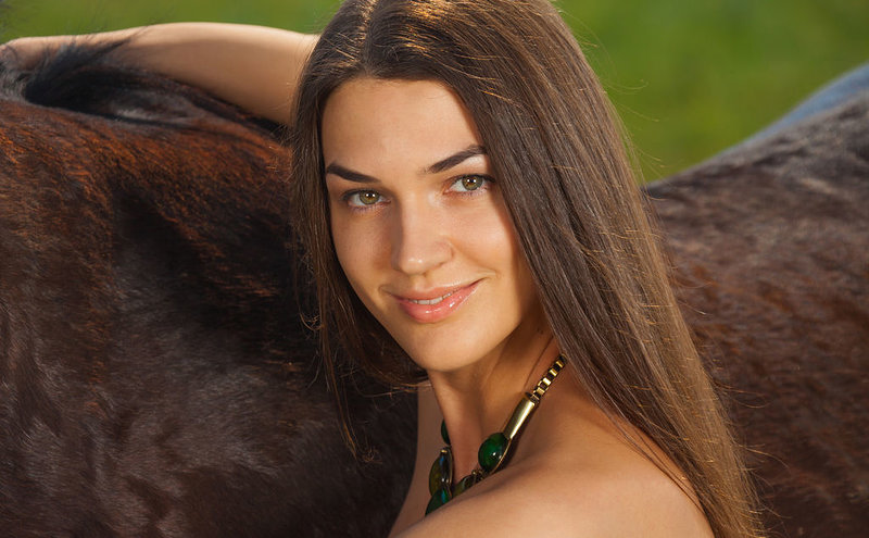 Людмила, 22 года, 4 размер груди